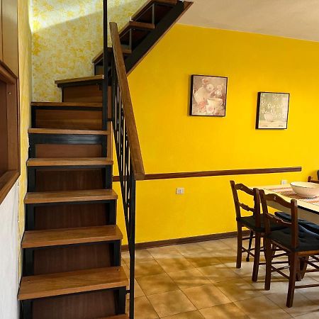 Little Flower Apartment Corfino Exterior photo